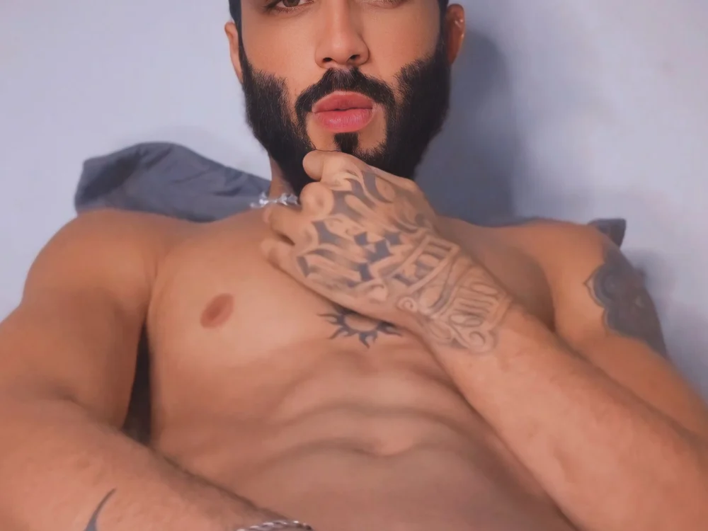 vinnyboyzDOT Offline XXX-chat