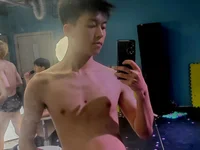 YDHY-BOY-01's webcam live show