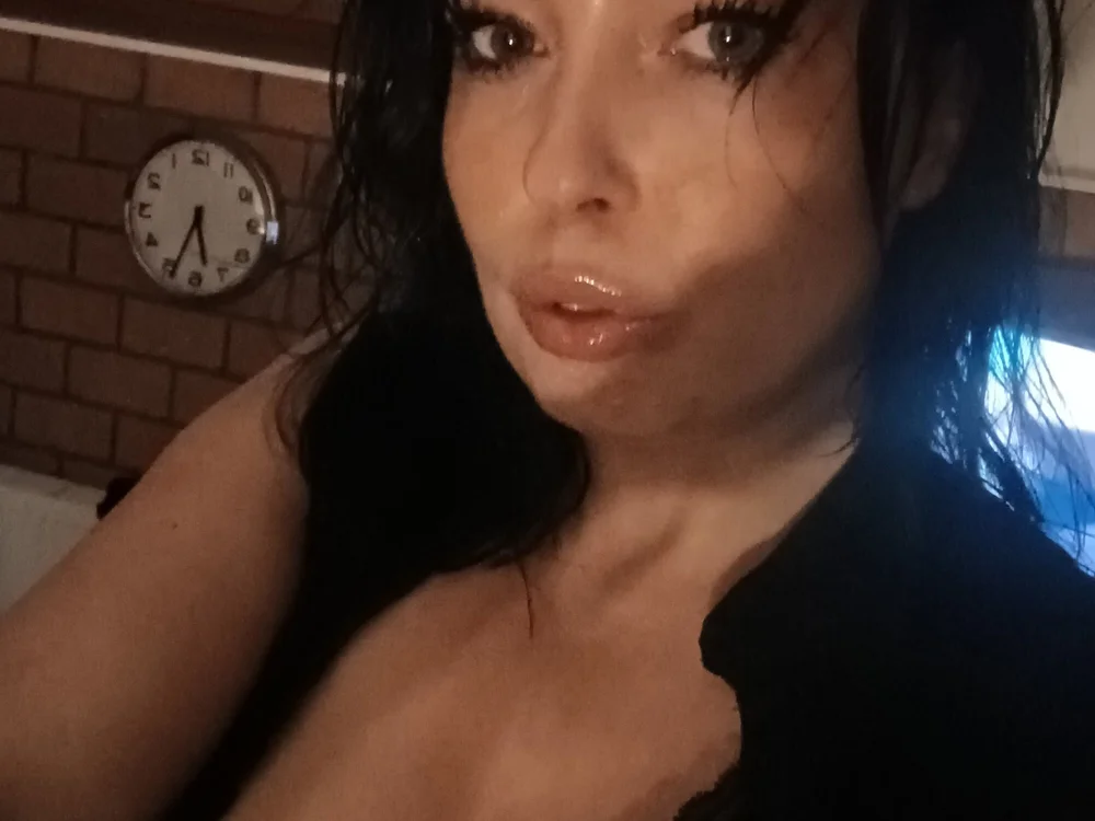 evileviporn's Offline XXX Chat