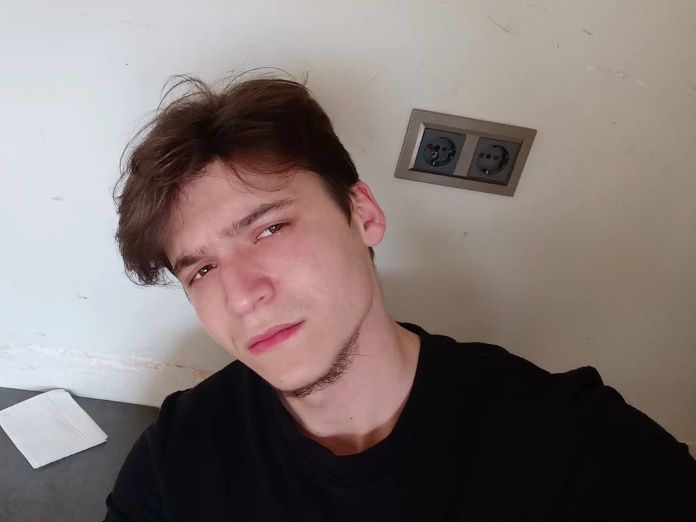 Offline chatovací místnost bad0boy10