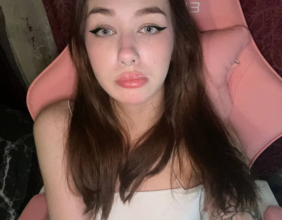 Andarnaaa's Offline XXX Chat
