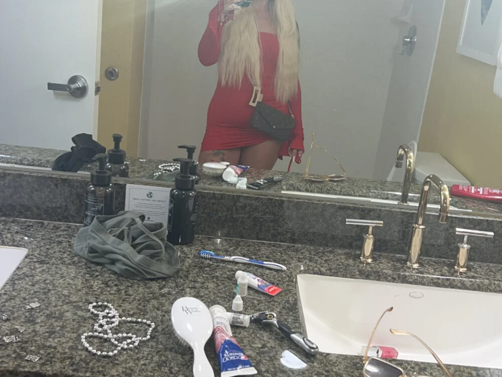 دردشة CherryXOX- الجنسية دون اتصال