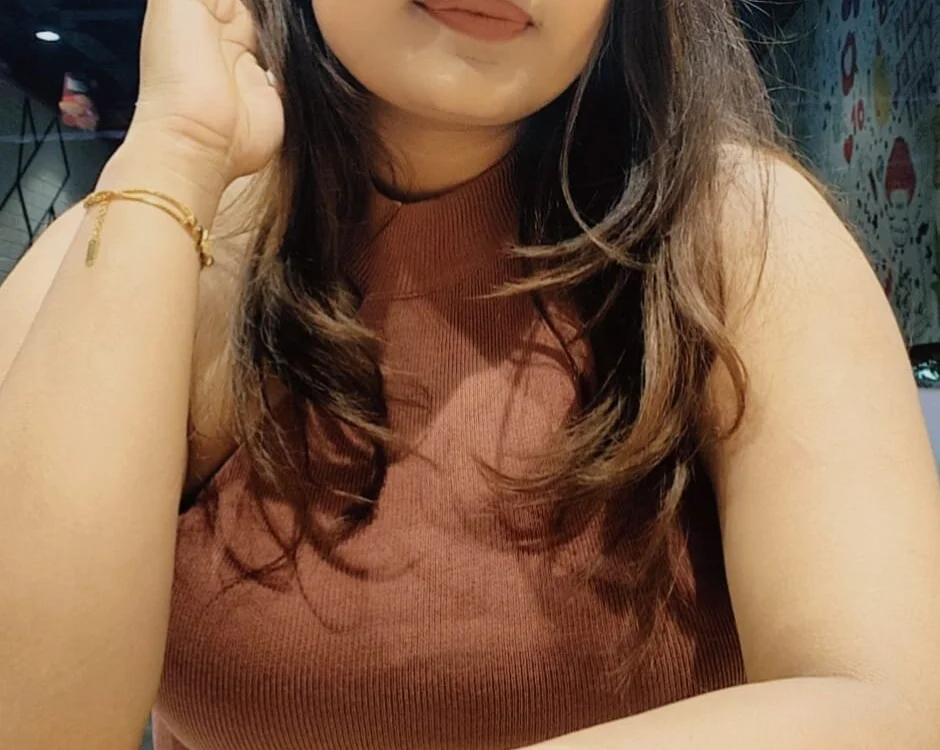 cute_zaraa Chat XXX Ngoại tuyến