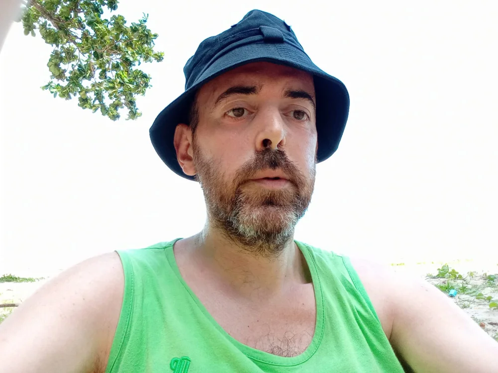 دردشة Spanishhotlover الجنسية دون اتصال