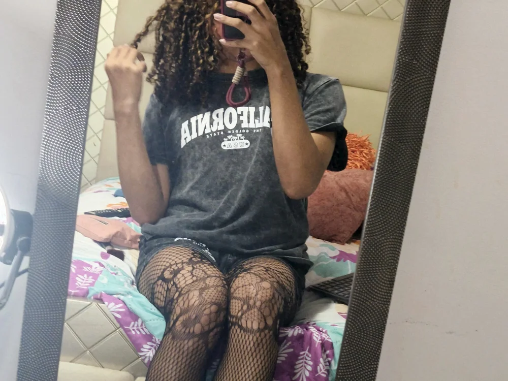Diely_pink's Offline XXX Chat