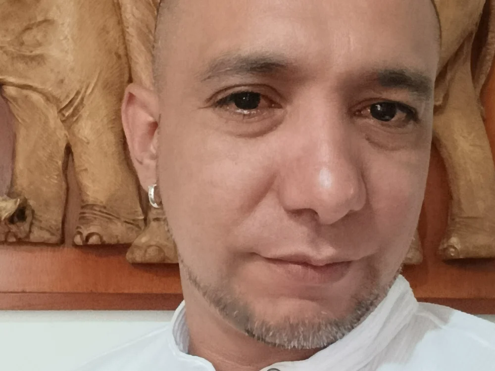 asecino16 offline chatrum