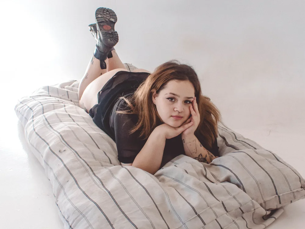 EmmySweety's Offline Chat Room