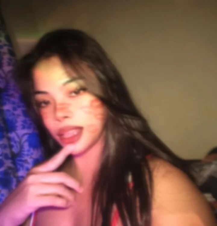 Chatroom XXX hors ligne de Cinpussie89