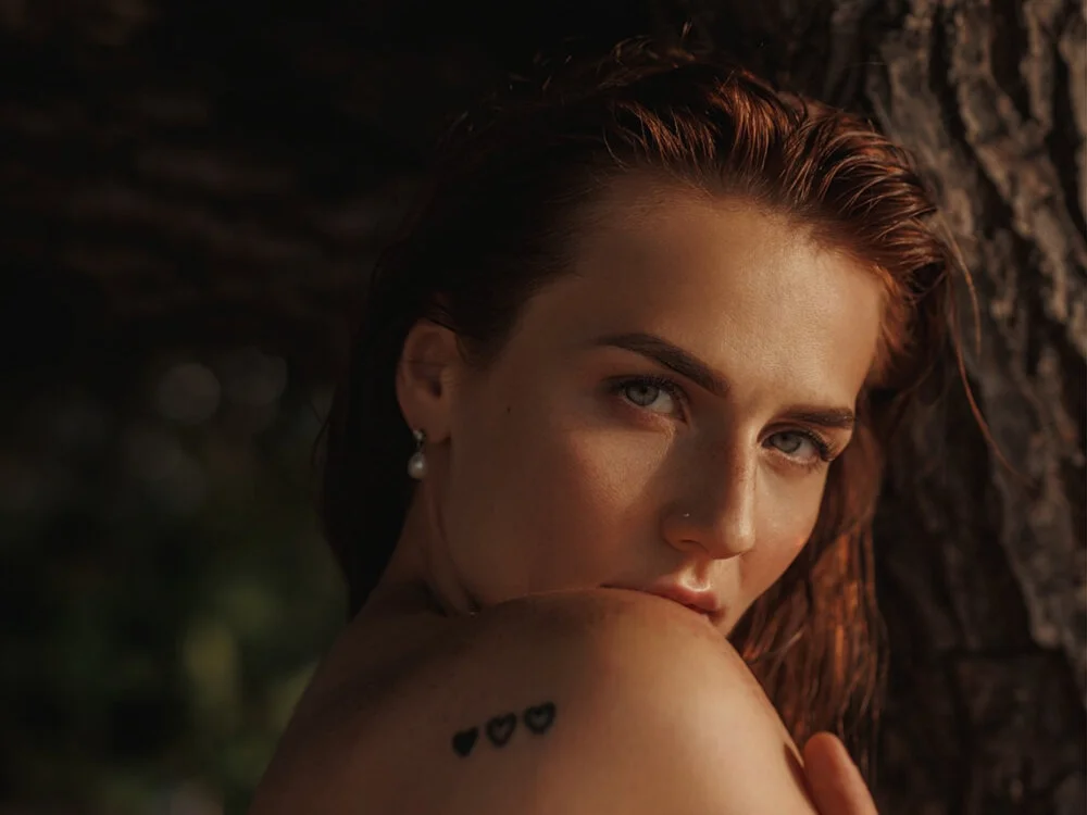 BritneyHall: офлайн-секс-чат