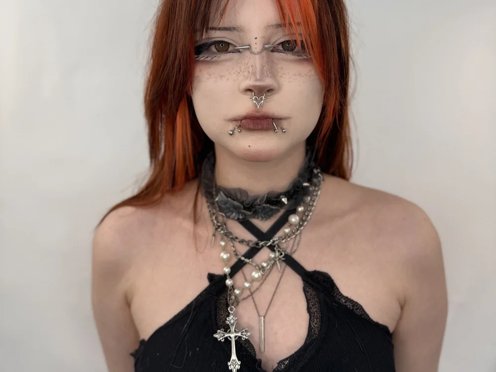 ShaniRoxbury অফলাইন XXX চ্যাট
