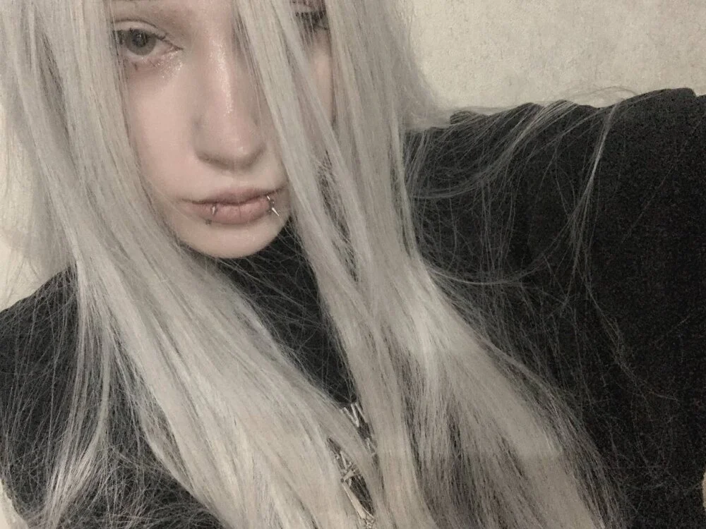 cupcakevice Adlı Modelin Çevrimdışı XXX Sohbeti