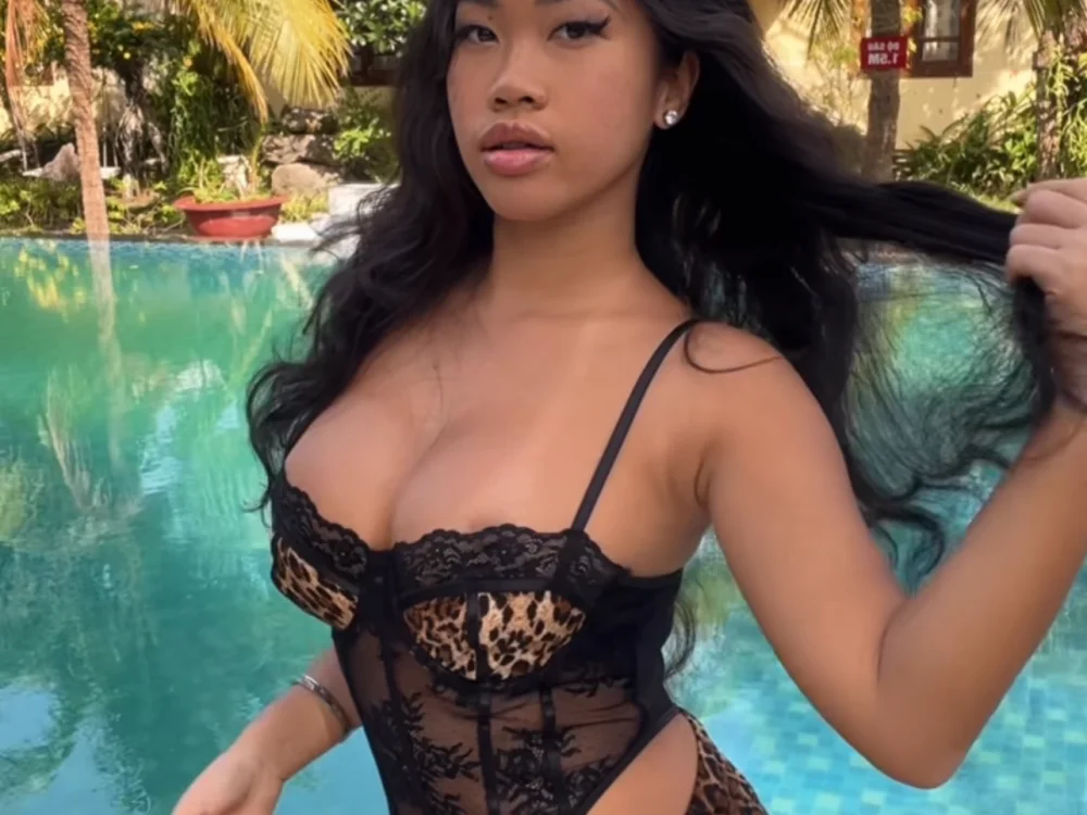 Czat XXX na żywo – sophie_miiuu