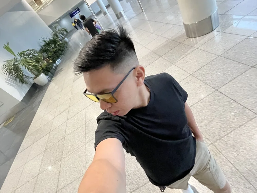 cocklover_666 离线XXX聊天