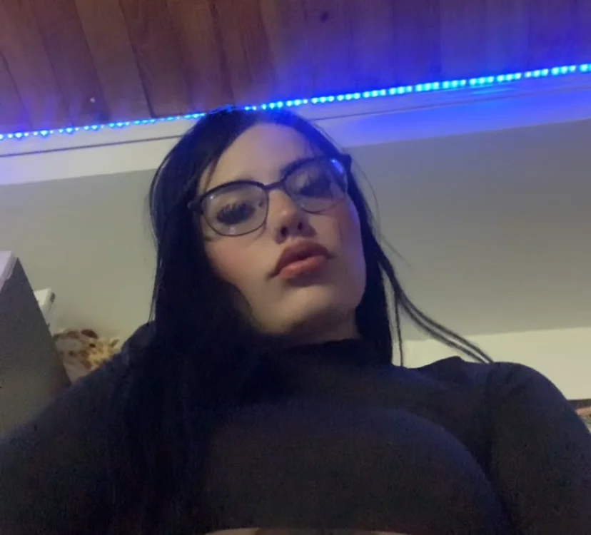 Gabyy_park offline XXX-chat