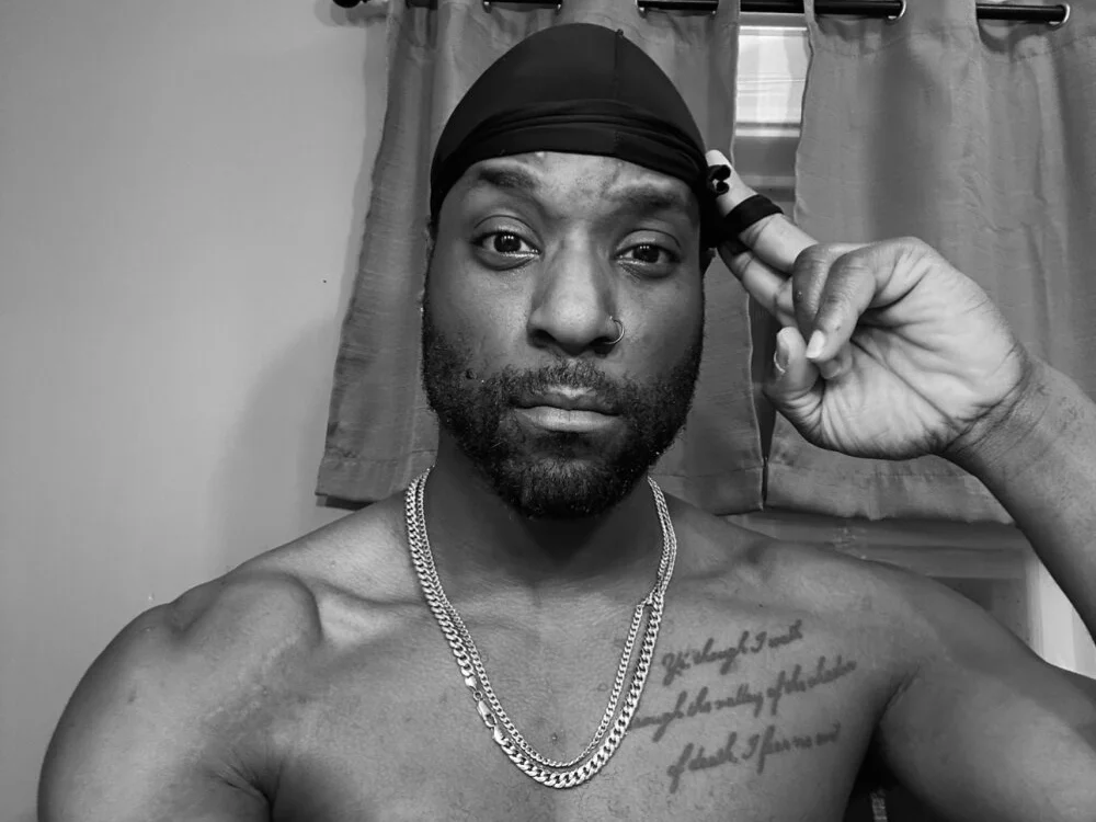 BodiedByMoose Offline XXX Chat