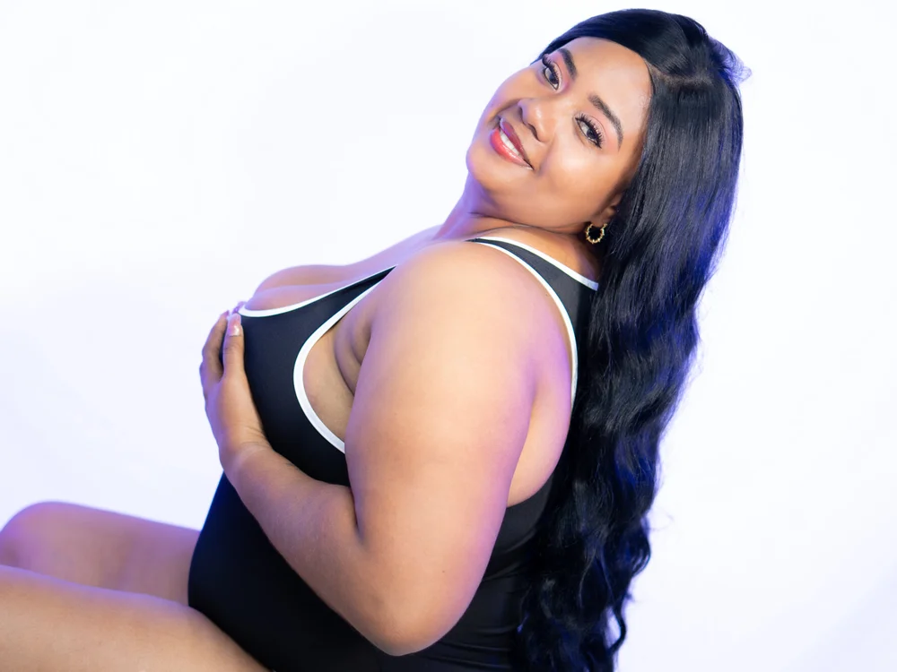 Offline XXX chat KiaraDiazz