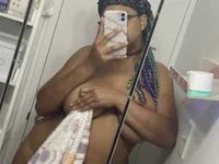 lilmxrelle's Live XXX Chat