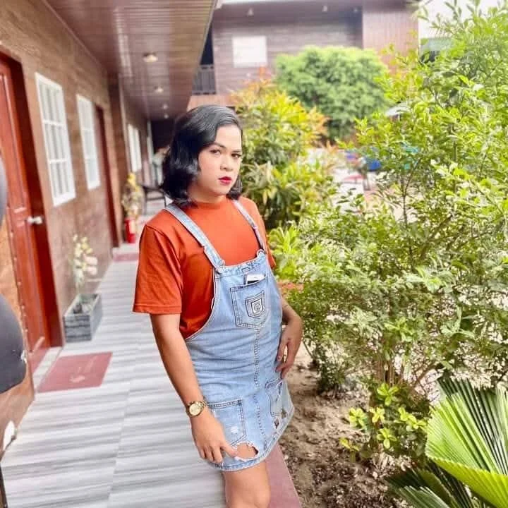 urlovely_marjorie: офлайн-секс-чат