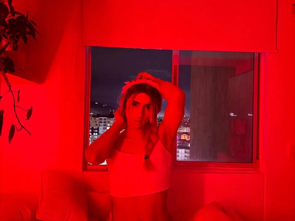 Chat +18 off-line de isa_fox_23