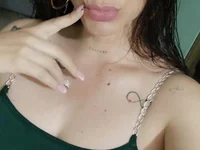 Model Samantha_curvy1