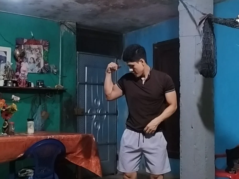 Офлайн-чат XXX Daniel7626w