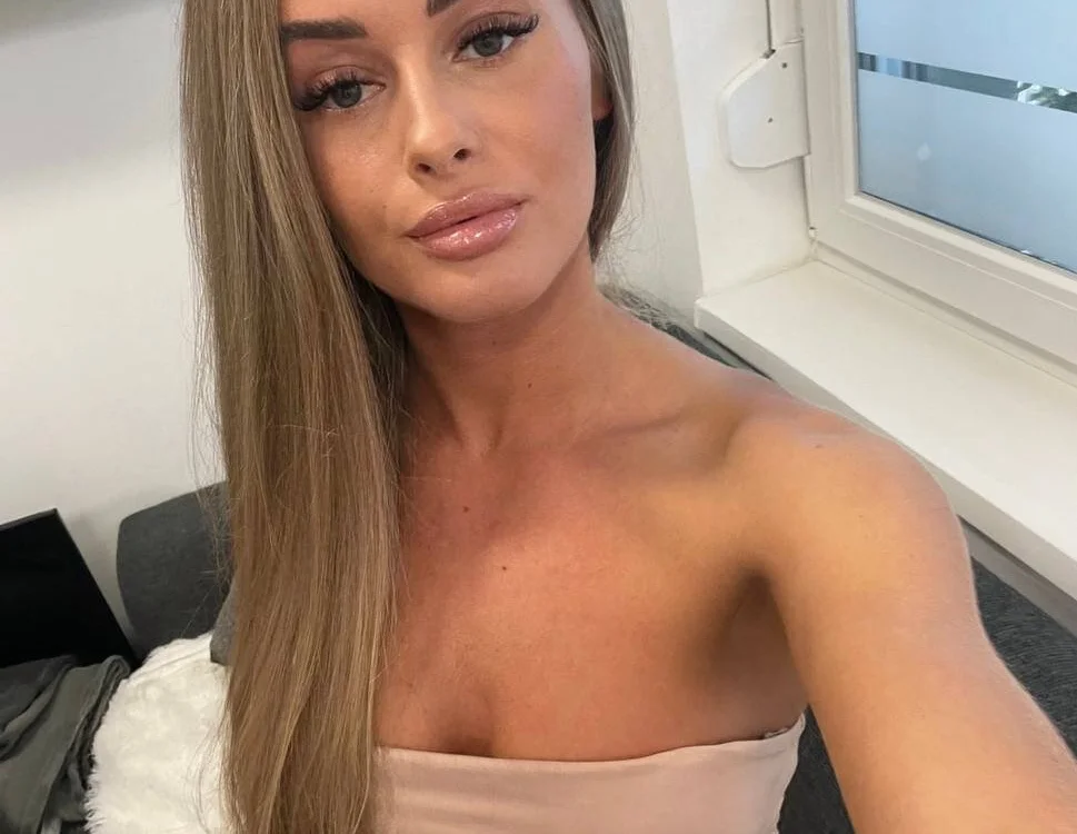 sweet_rapunzell's Offline XXX Chat