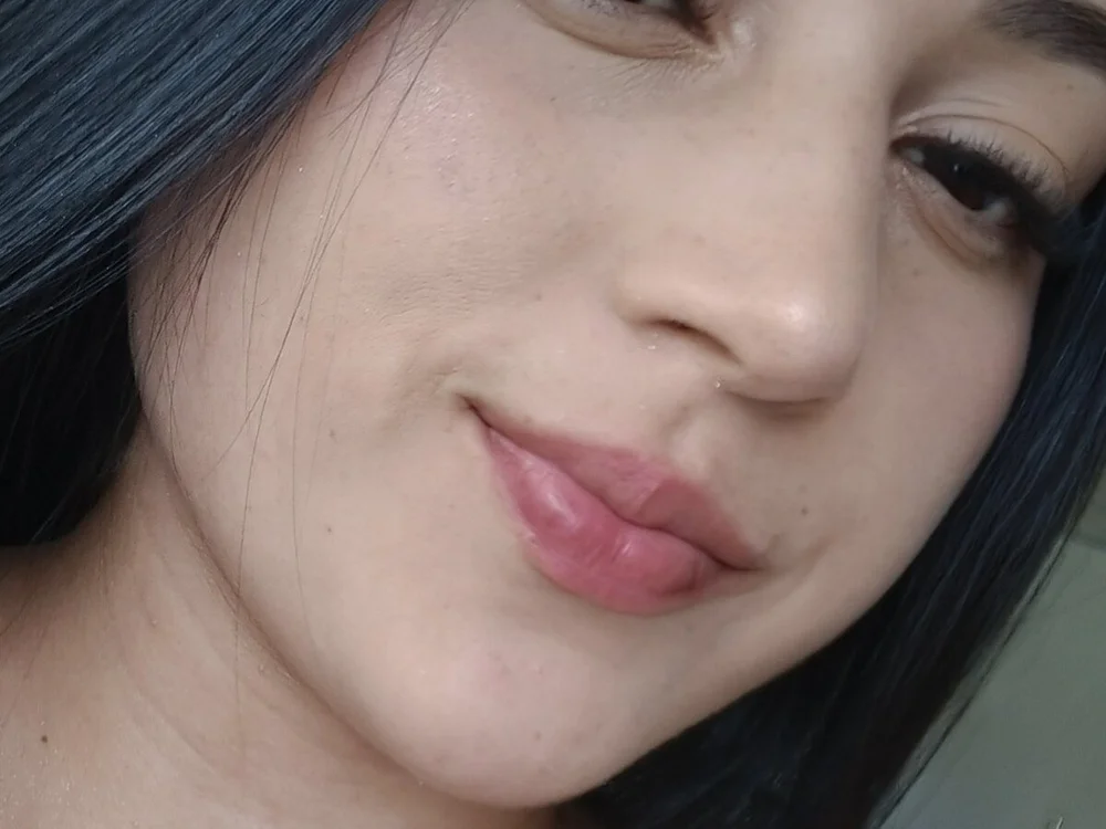 kiarafox22 – Offline XXX chat