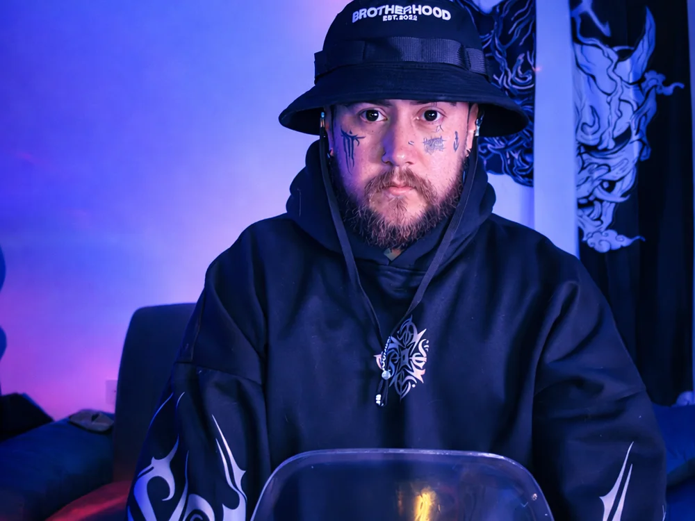 denj1i – Offline XXX chat