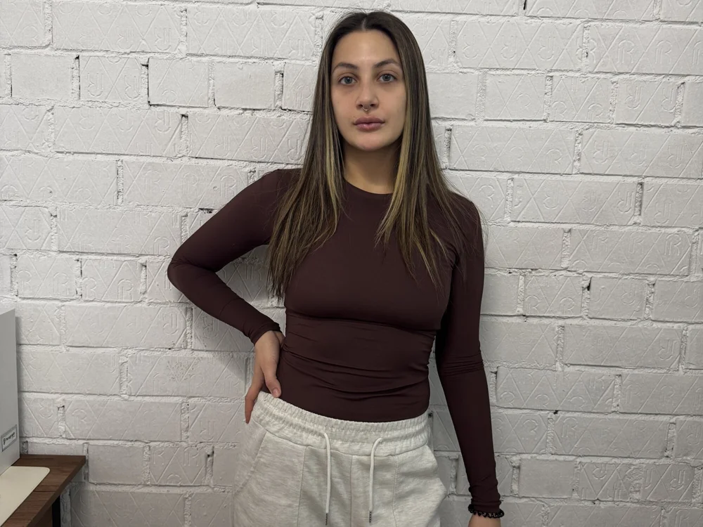 ReenaDevich's Offline Chat Room