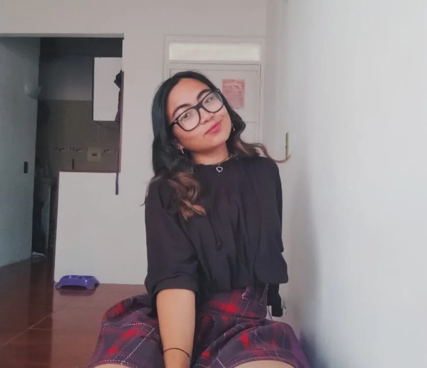 Vanishaa_'s Offline XXX Chat