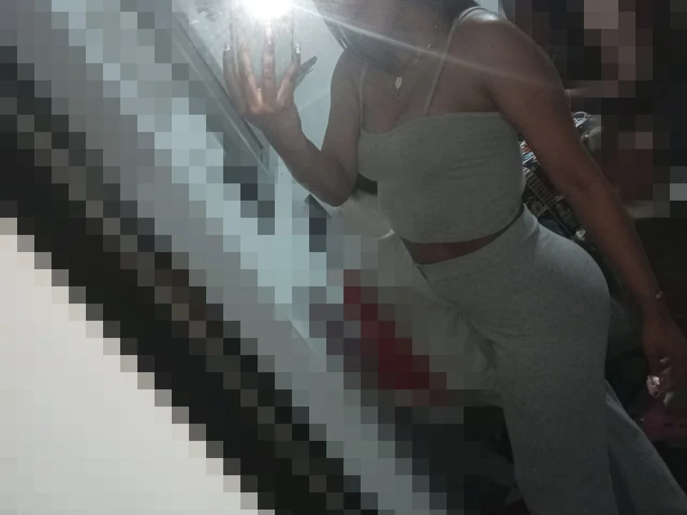 Offline chatovací místnost shenablakecs69
