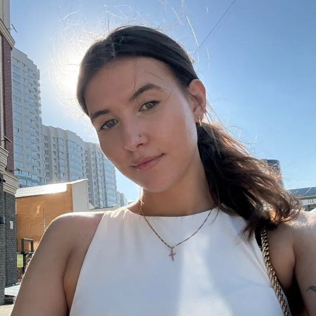 Offline chat soba modela KeeleyDavis