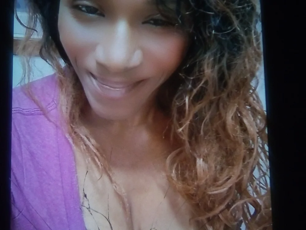 blacksweetness2's Offline Chat Room