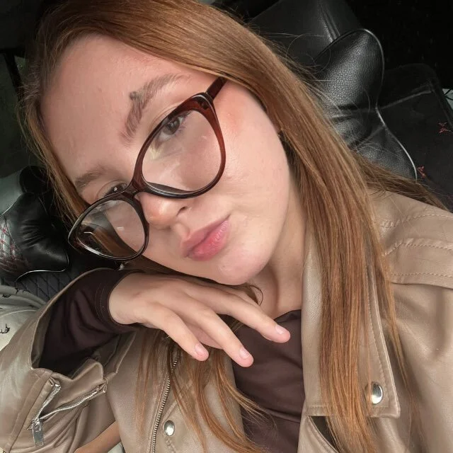 CharaBeik: συνομιλία ΧΧΧ εκτός σύνδεσης