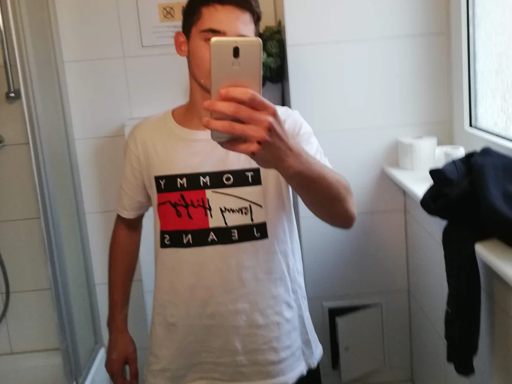 Mogliii44 Chat XXX offline