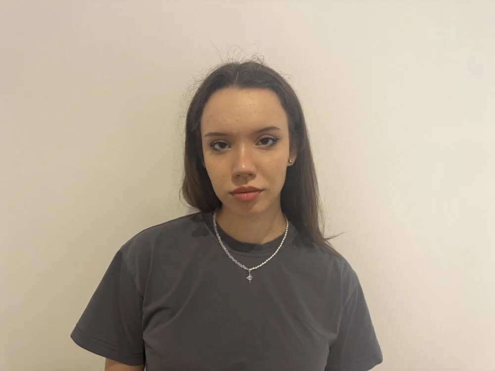 FabiolaCowing's Offline XXX Chat