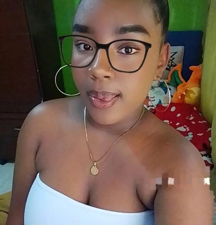 Offline chatovací místnost Sharon_sub_