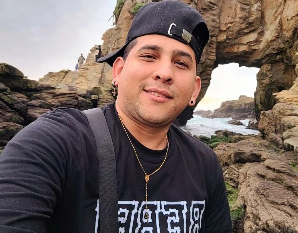 Thonnyss: συνομιλία ΧΧΧ εκτός σύνδεσης