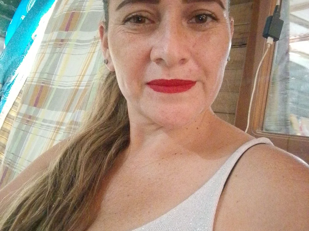 Laurasisi's Offline XXX Chat