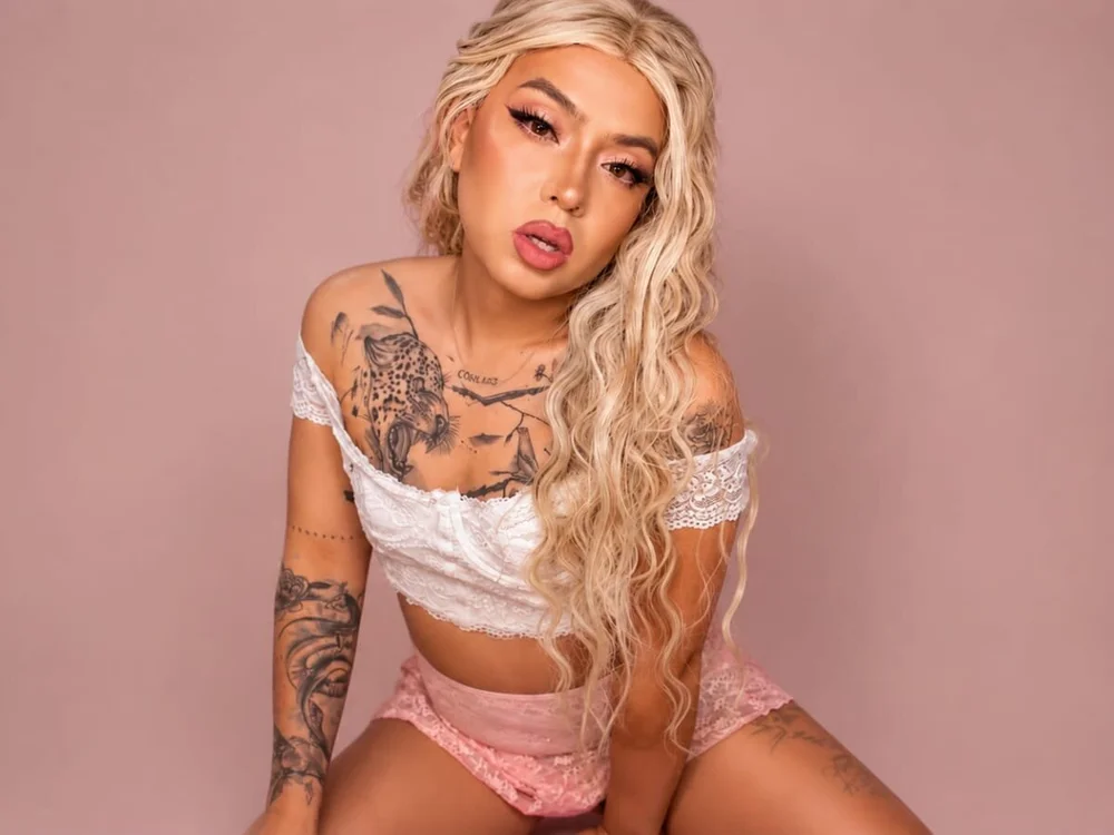 sharonlove24