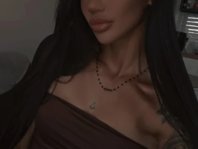 DeborahBody - Girl 