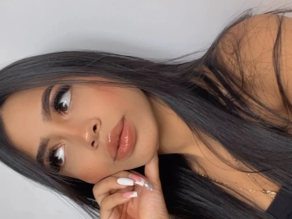 esmeharmony's Offline Chat Room