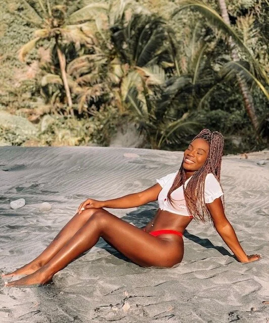 ebonysalmie Obrolan XXX Offline
