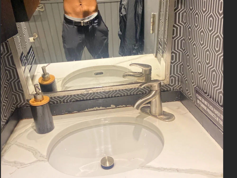 mal55589 Offline XXX-chat