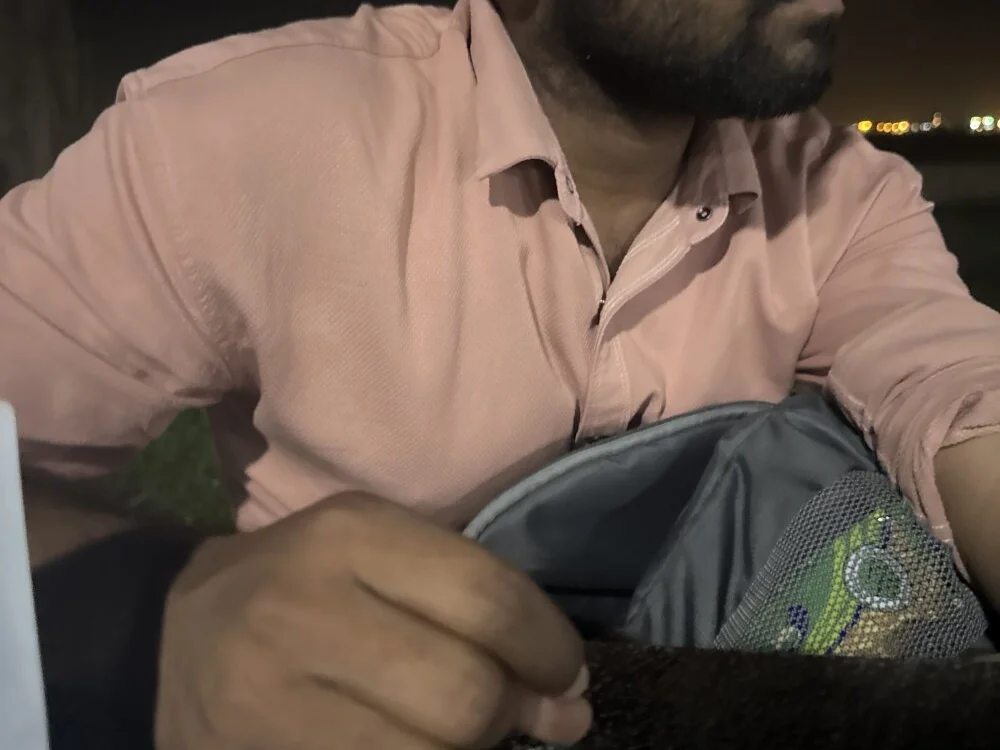 IndianBoyInSingaporeのオフラインXXXチャット