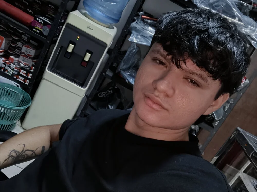 KT09T2 Chat XXX Ngoại tuyến