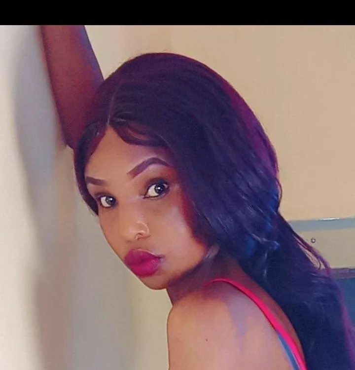 Sexyebony81's most recent online preview