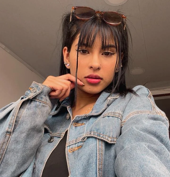 Sembang XXX Luar Talian Violettaa_Stone