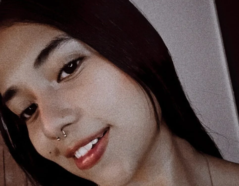 soy_aly_moon offline chatrum