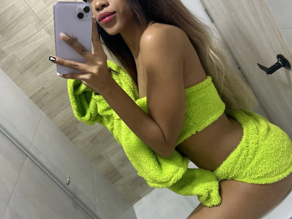 Malory-1's Offline XXX Chat